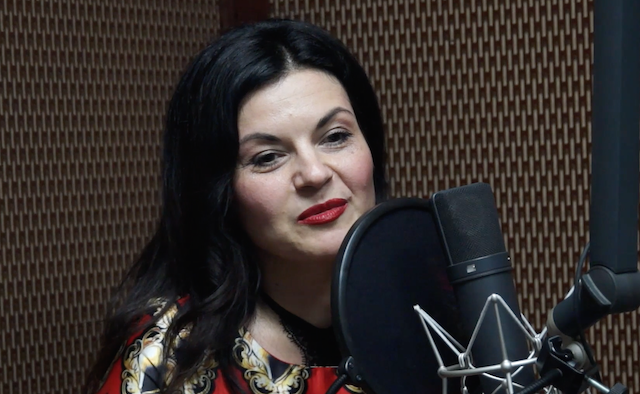 Виктория Белова в программе "Я пою" на Детском Радио. ВИДЕО