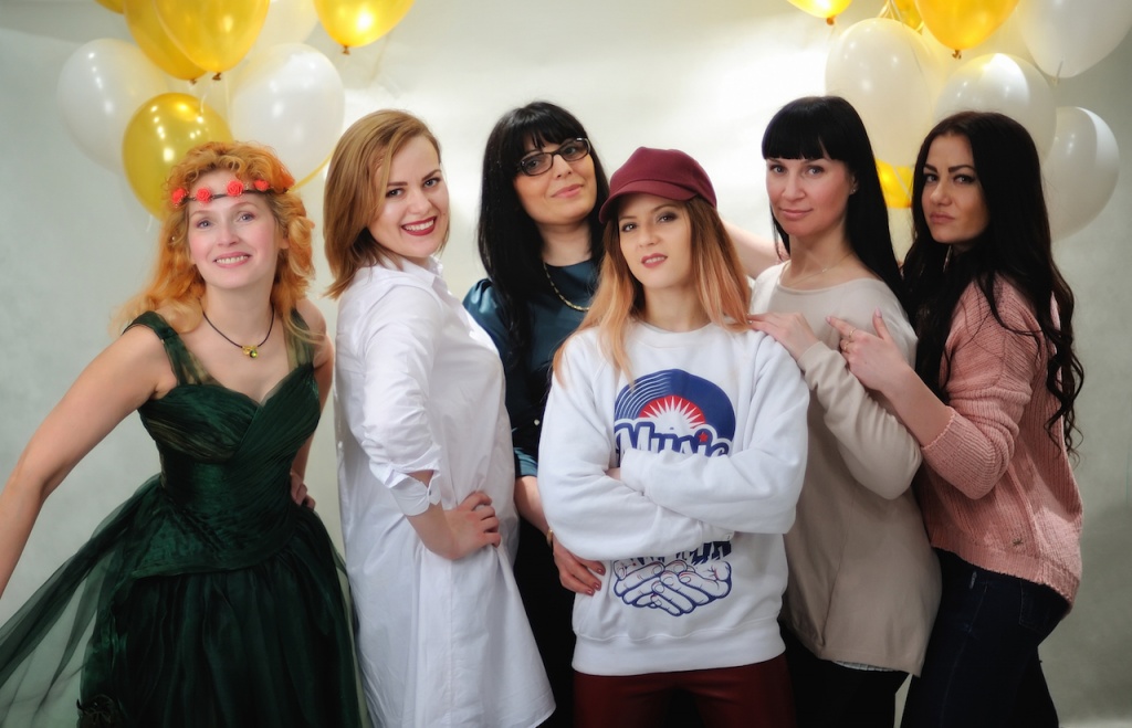 Фото педагогов общее.jpg